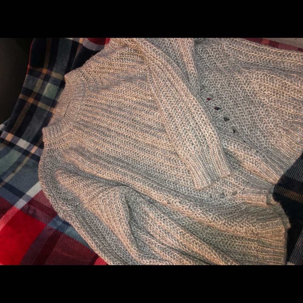 American eagle crop knit sweater